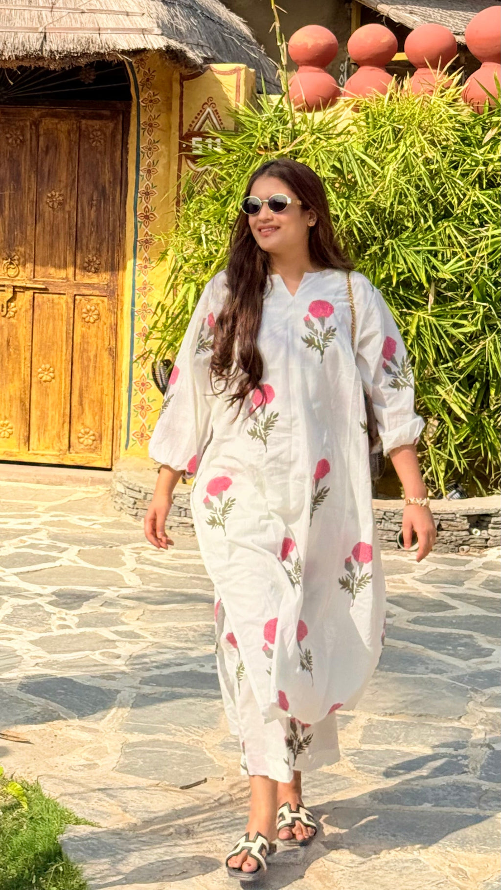 Farida pink butta set